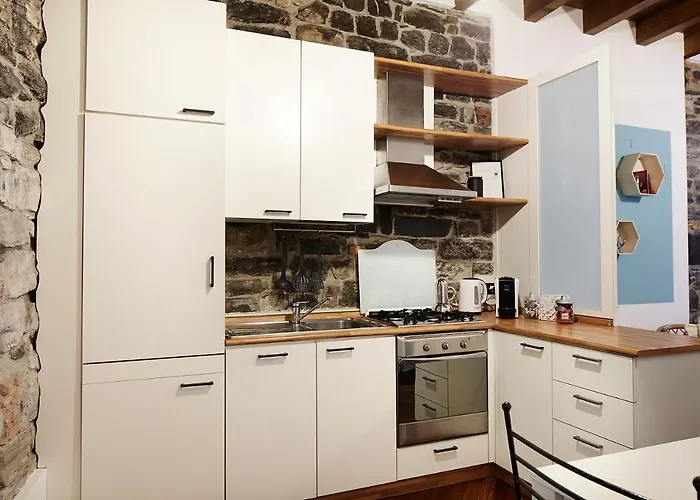 Apartment Il Moderno By Solutions Como